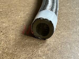 Cross-Linked Polyethylene Extruded Tube with Stainless Steel Wire Braid