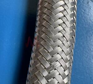 PTFE Extruded Tube with Stainless Steel Wire Braid