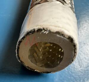 PTFE Extruded Tube with Stainless Steel Wire Braid