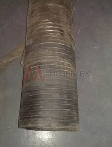 Corrugated Outer Flexible Black SBR/NR S&D Hose with Steel Helix and Textile Plies